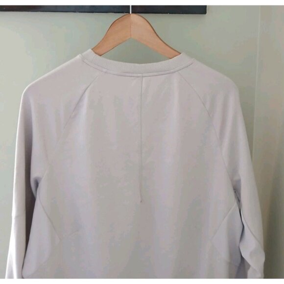 ON Running Cloud Movement Sweatshirt - Picture 9 of 12